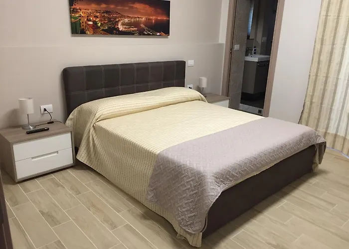 Augustea 4* ソンマ・ヴェズヴィアーナ